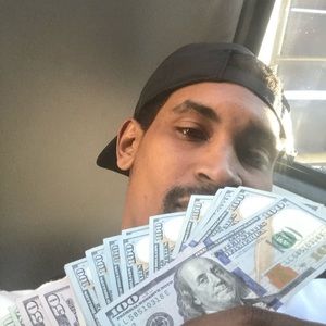 Meet your Posher, Leon